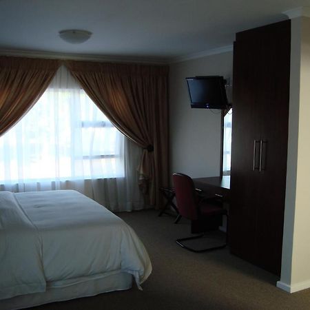 The Dondi Lodge 伊丽莎白港 外观 照片